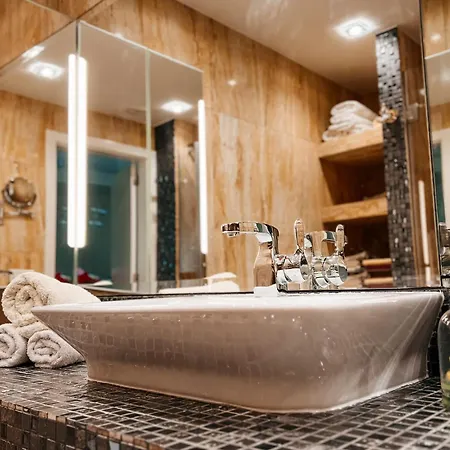 Cosy Flat With Sea View, Pool And Terrace In Altamira-complex In - Playa Del Duque * 阿德耶