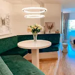 Appartement Cosy Flat With Sea View, Pool And Terrace In Altamira-complex In - Playa Del Duque