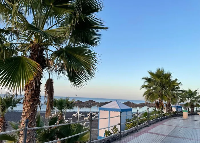 아파트 Cosy Flat With Sea View, Pool And Terrace In Altamira-complex In - Playa Del Duque