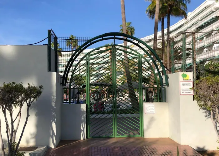 Cosy Flat With Sea View, Pool And Terrace In Altamira-complex In - Playa Del Duque Lägenhet *